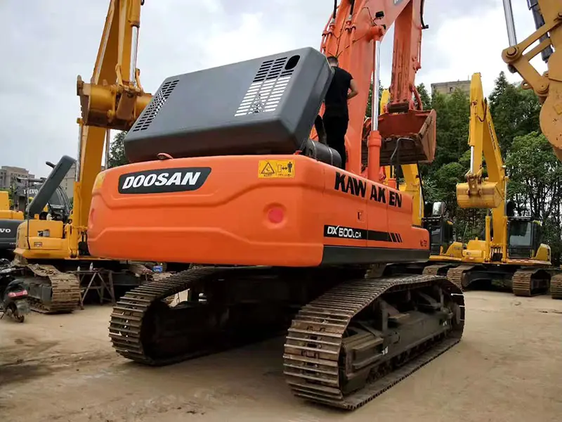 Used Doosan DX500LC Excavator photo 1