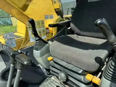 Used Komatsu PC460 Excavator photo 6