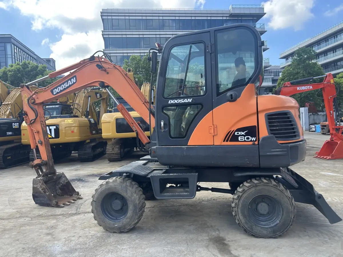 Used Doosan DX60W Mini Excavator photo 1