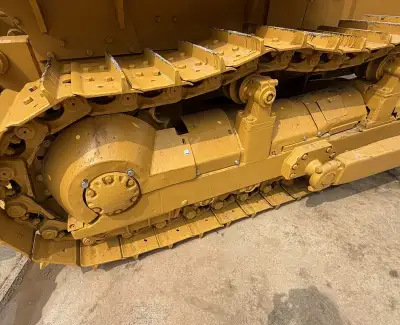 Used Caterpillar D6D Bulldozer photo 8