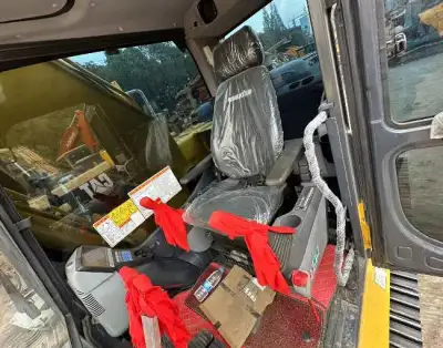 Used Komatsu PC240-8 Excavator photo 7