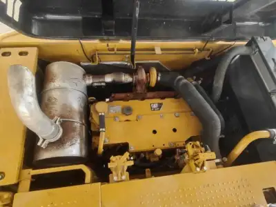 Used Caterpillar 320D Excavator photo 5