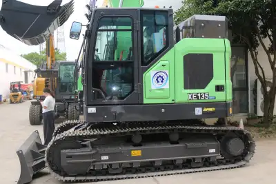 New XCMG XE135 Electric Excavator photo 2