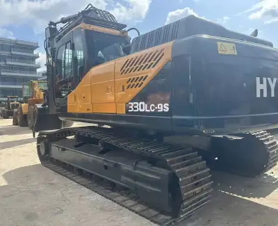 Used Hyundai R330LC-9S Excavator photo 3