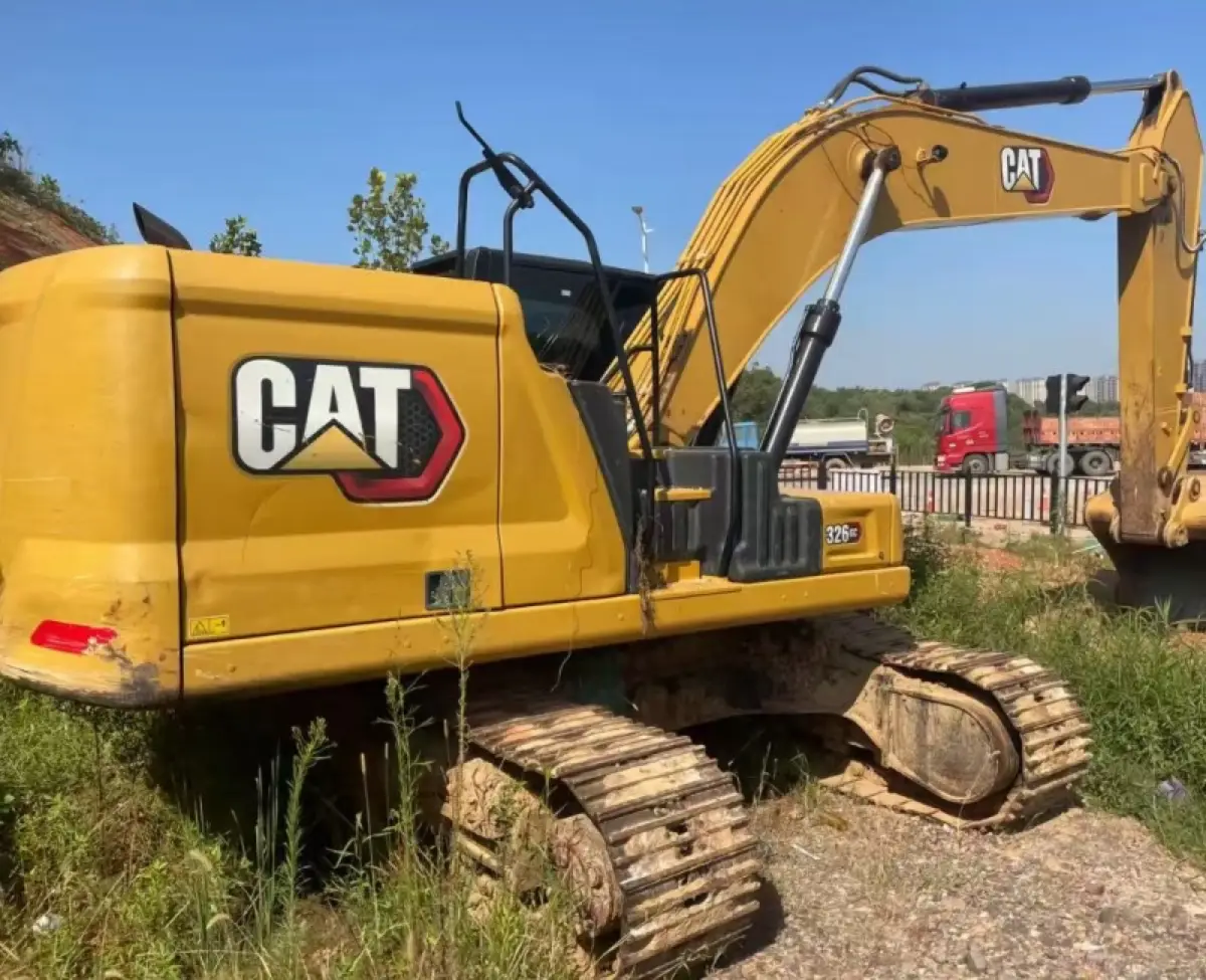Used Caterpillar 326GC Excavator photo 1