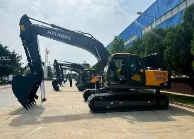 Used Hyundai HX230L Excavator photo 12