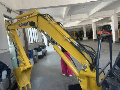 Used Komatsu PC35 Mini Excavator photo 12