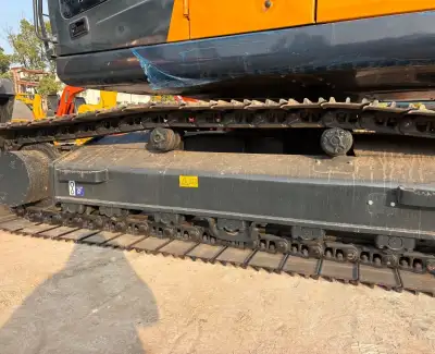 Used Hyundai HX220HD Excavator photo 4