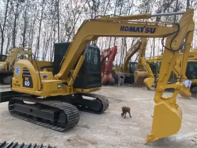 Used Komatsu PC60 Excavator photo 4