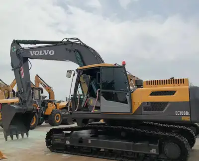 Used Volvo 300 Mini Excavator photo 2