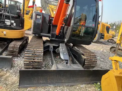 Used Hitachi 70 Mini Excavator photo 8