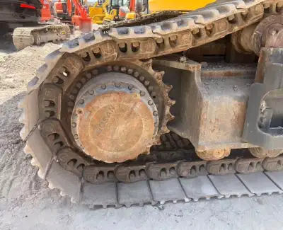Used Doosan DX520 Excavator photo 3