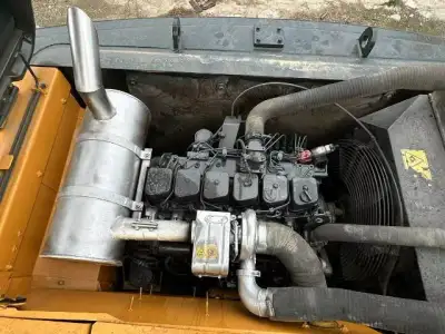 Used Hyundai R220-9S Excavator photo 5