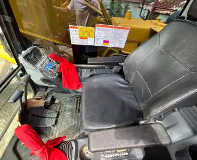 Used Komatsu PC200 Excavator photo 4