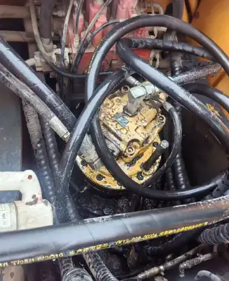 Used Hyundai 275LC-9T Excavator photo 5