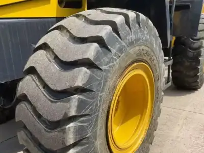 Used Komatsu WA320 Wheel Loader photo 6