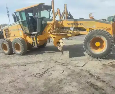 Used Volvo G730 Motor Grader photo 5
