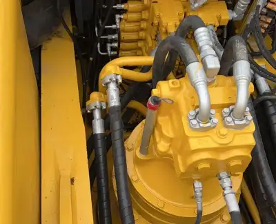Used Komatsu PC400 Excavator photo 11