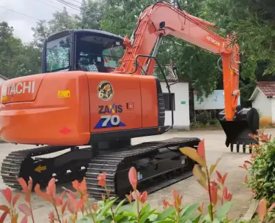 Used Hitachi 70-5A Excavator photo 2