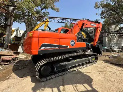 Used Doosan DX225LC-9C Excavator photo 2