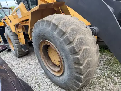 Used Volvo L120G Wheel Loader photo 4