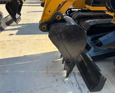 Used Caterpillar 306 Mini Excavator photo 11