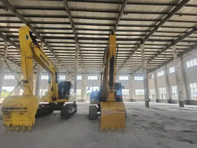 Used Caterpillar 320D Excavator photo 3