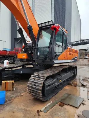 Used Doosan DX380 Excavator photo 3
