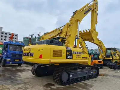 Used Komatsu PC300-8 Excavator photo 2