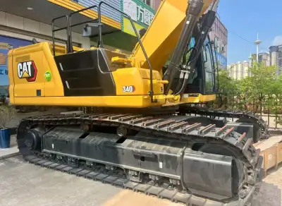 Used Caterpillar 340 Excavator photo 11