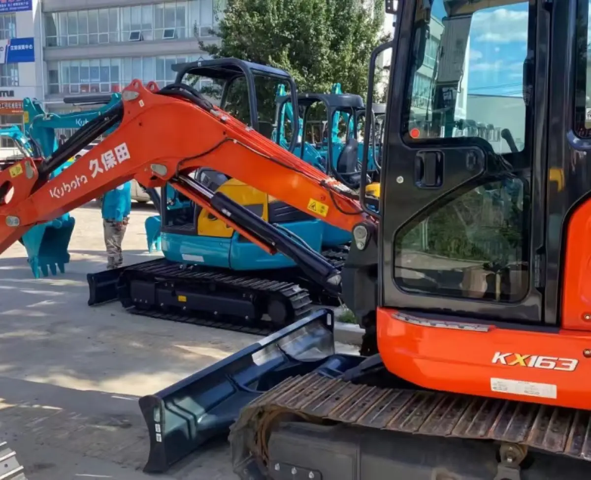 Used Kubota KX163 Mini Excavator photo 1