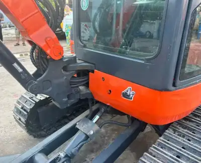 Used Kubota U35 Mini Excavator photo 10