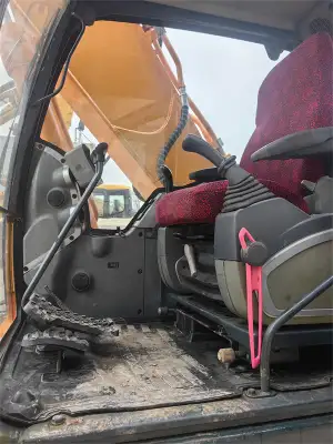 Used Hyundai 220LC-9S Excavator photo 6
