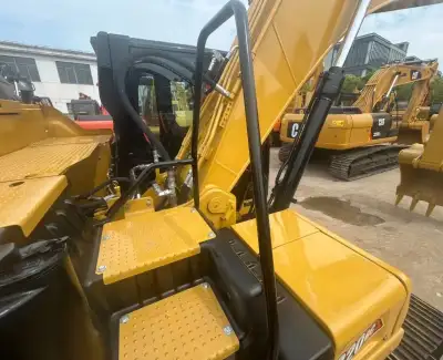 Used Caterpillar 320GC Excavator photo 11