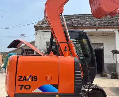 Used Hitachi ZX70 Mini Excavator photo 5