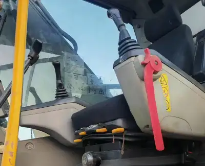 Used Volvo 380 Excavator photo 4