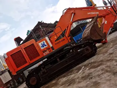 Used Hitachi ZX670 Excavator photo 3