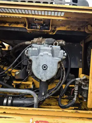 Used Komatsu 450 Excavator photo 12