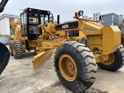 Used Caterpillar 140 Motor Grader photo 4