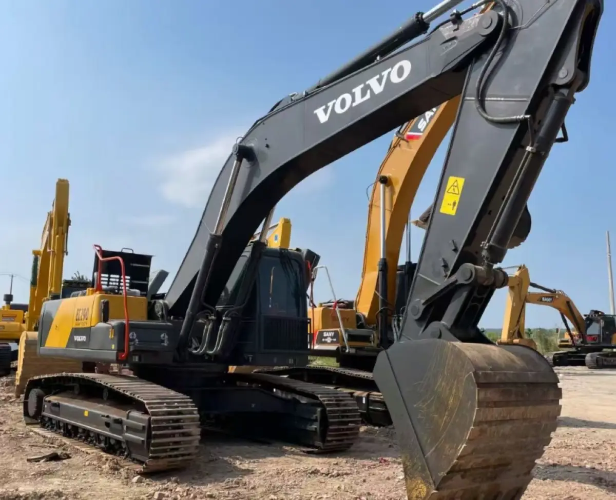 Used Volvo EC290 Excavator photo 1