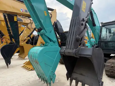 Used Kobelco 210 Excavator photo 11