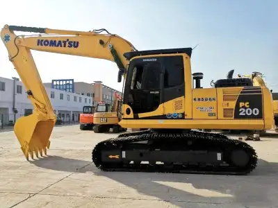 Used Komatsu PC200-8N1 Excavator photo 2