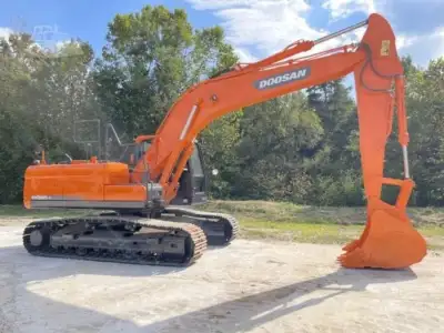Used Doosan DX225LC Excavator photo 3