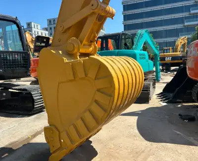 Used Caterpillar 320CL Excavator photo 11