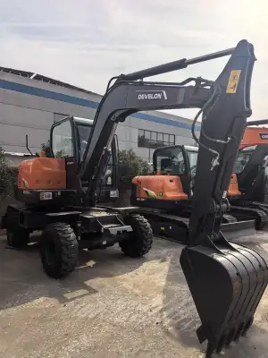 Used Doosan DX60W Mini Excavator photo 3