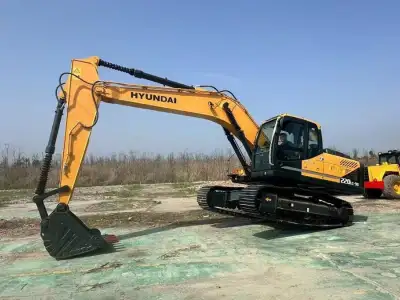 Used Hyundai R220-9S Excavator photo 4