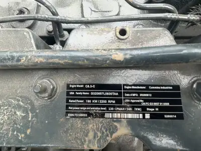 Used Hyundai 300LC-9S Excavator photo 3
