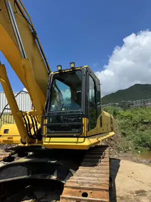Used Komatsu PC460 Excavator photo 11