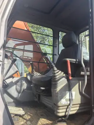 Used Hitachi ZX160 Excavator photo 6