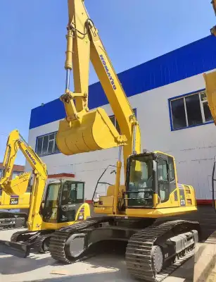 Used Komatsu PC270 Excavator photo 2